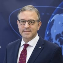 Gladden Pappin Profile Picture