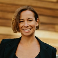 Monika Sus Profile Picture